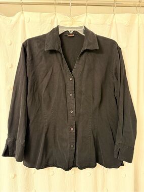 Tianello Women's Black Button-Down Shirt